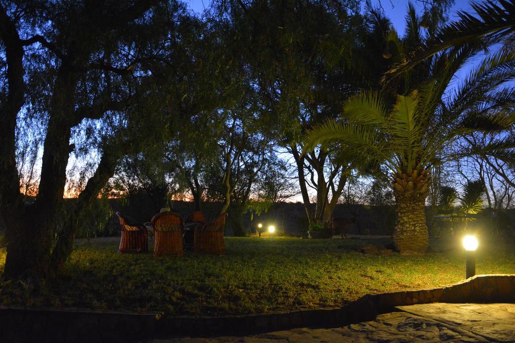 Halala Africa Lodge - Eagle Rock Lodge Malabar Екстер'єр фото